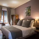 Ξενοδοχείο De La Couronne 3*