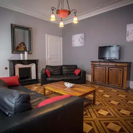 Hotel De La Couronne