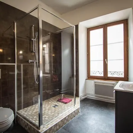 De La Couronne Hotel