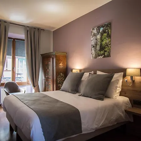 Hotel De La Couronne 3*