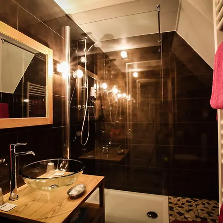 De La Couronne Hotel