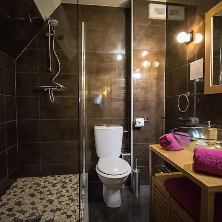 Hotel De La Couronne