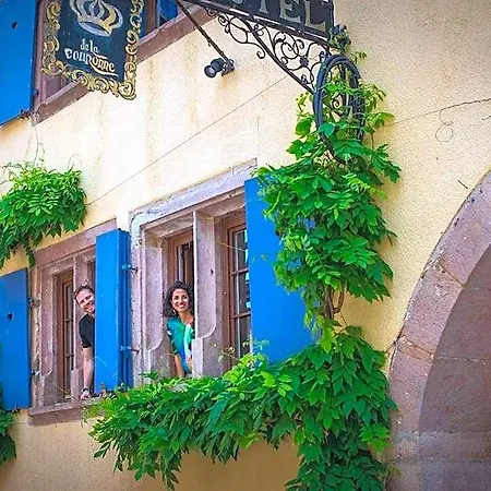 Hotel De La Couronne 3*