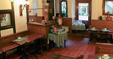 Hotel De La Couronne Riquewihr