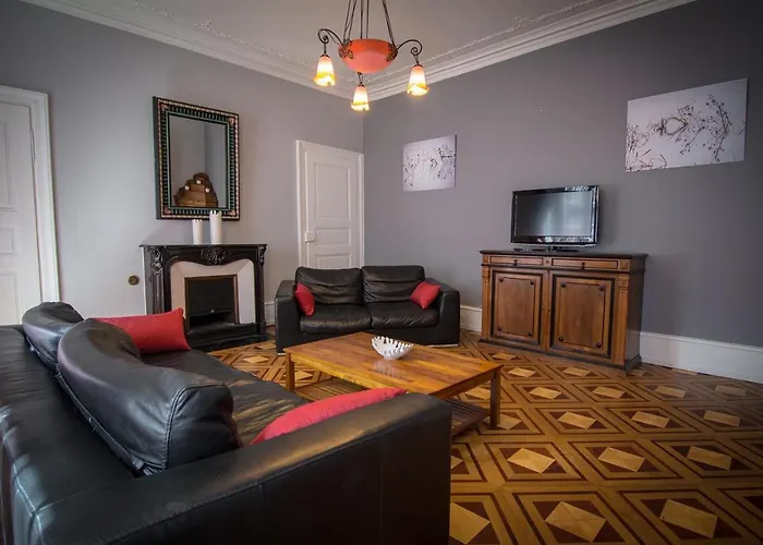 ホテル ドゥ ラ クロンヌ