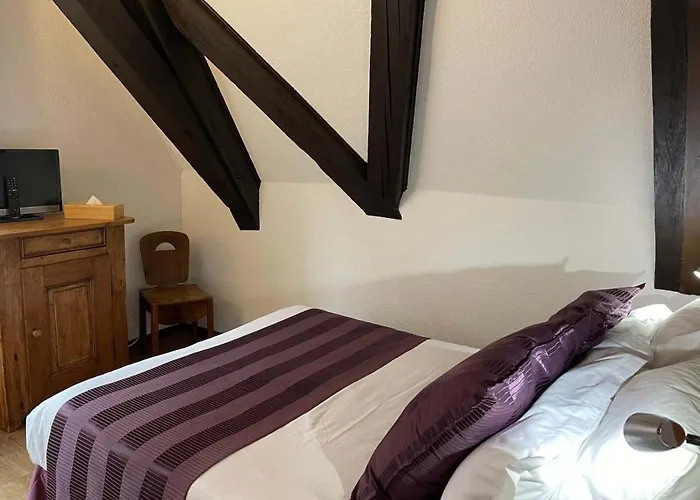 ドゥ ラ クロンヌ リクヴィール