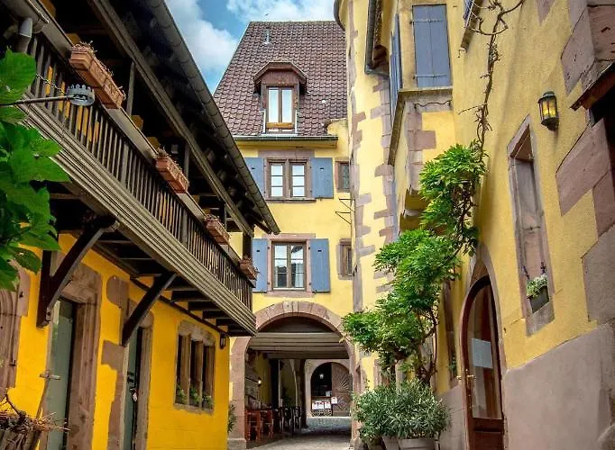 ホテル ドゥ ラ クロンヌ 3*