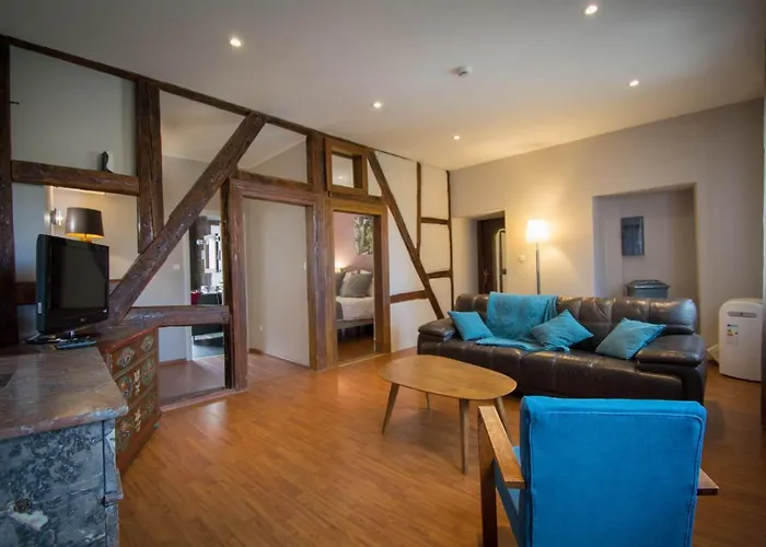 ドゥ ラ クロンヌ リクヴィール