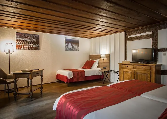 ドゥ ラ クロンヌ ホテル