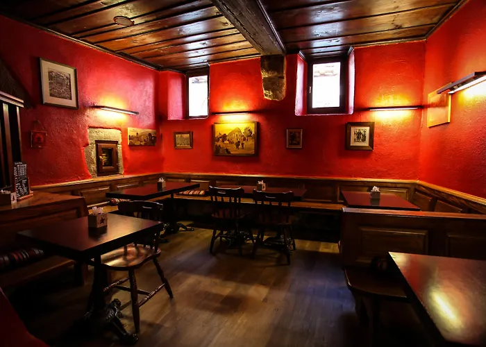 ホテル ドゥ ラ クロンヌ 3*