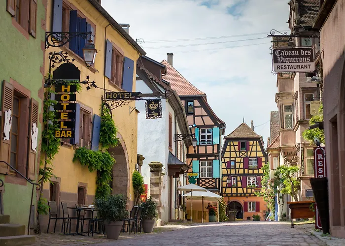 ドゥ ラ クロンヌ 3* リクヴィール