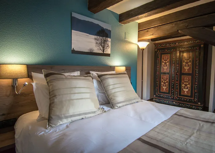 ドゥ ラ クロンヌ ホテル リクヴィール